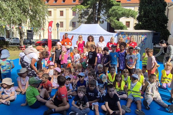 Na varaždinskom Špancirfestu predstavljena slikovnica "Neobično putovanje"